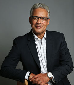 Retrato Profissional Eduardo Benones