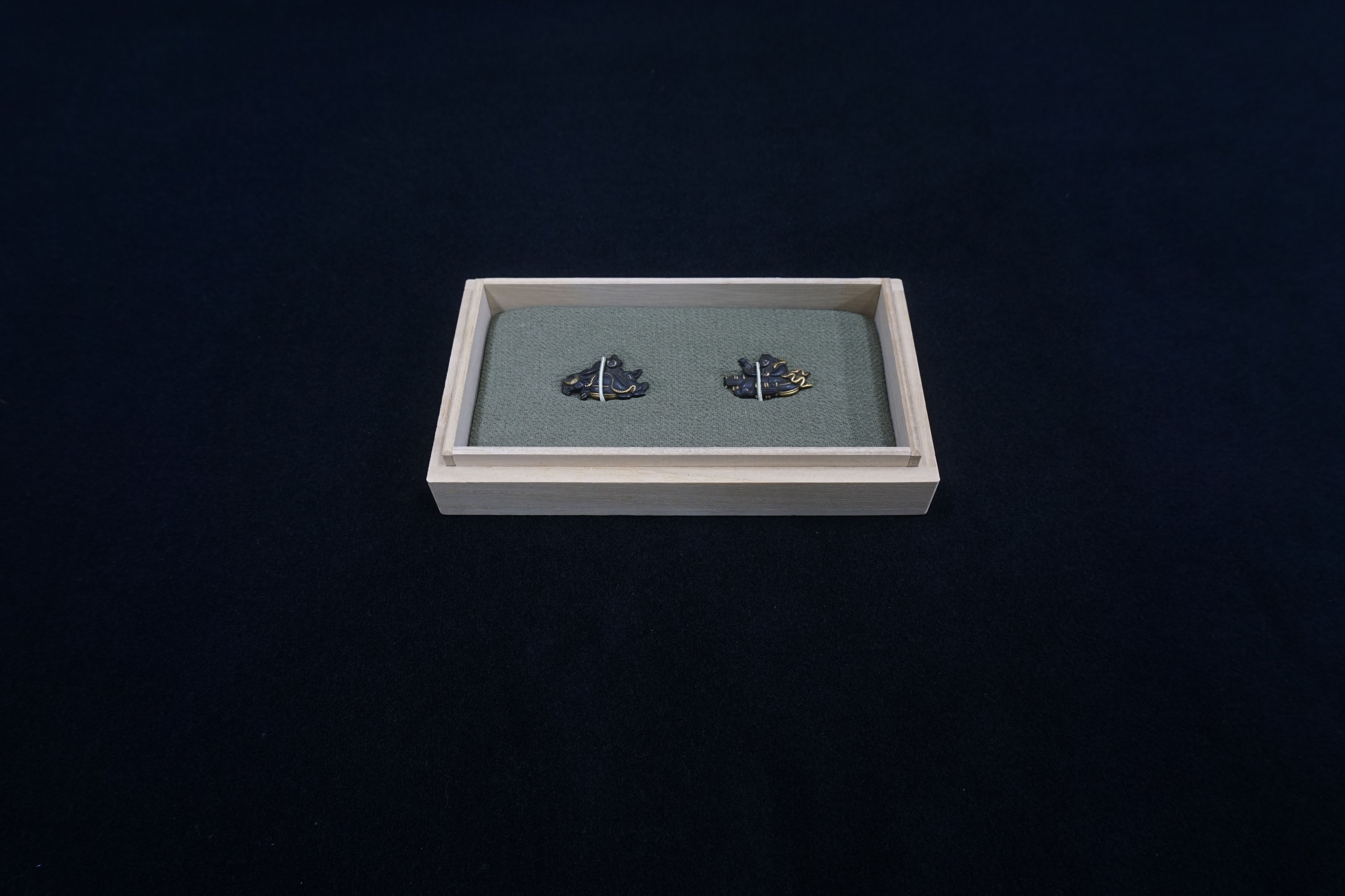 Tanabatazu Menuki - Edo-Jidai