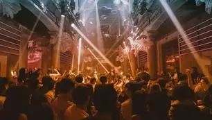 Ambiente de fiesta en Disco Grill Guanajuato