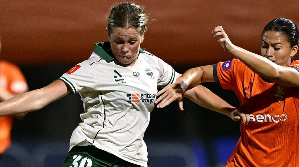 Phoenix drop first semi to Roar in Brisbane