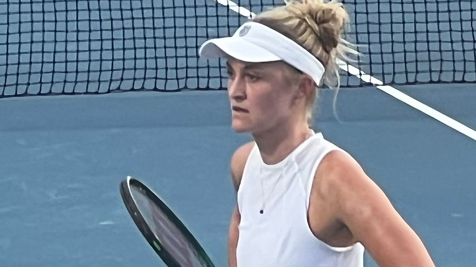 Routliffe progresses in heat at Australian Open