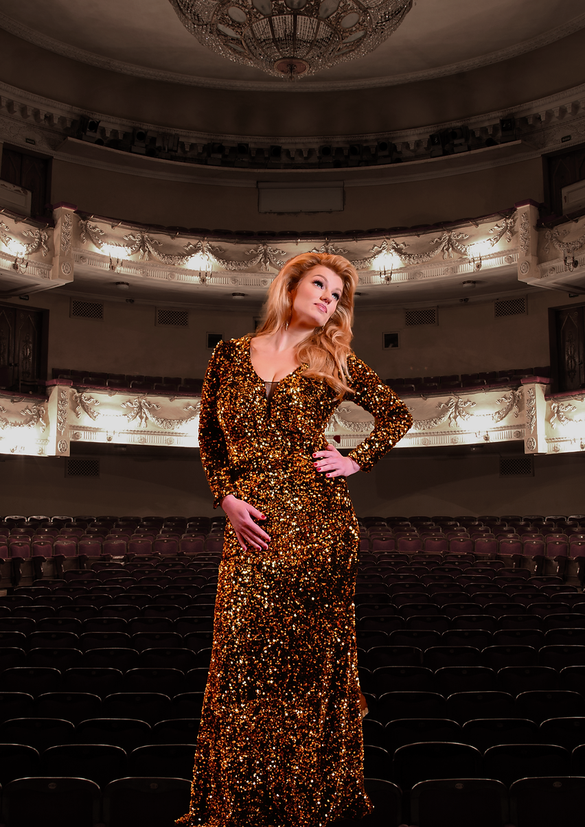 Foto staand zonder logo.png