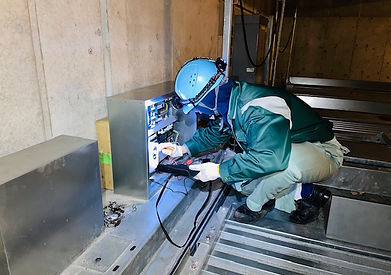 機械式駐車装置の保守作業