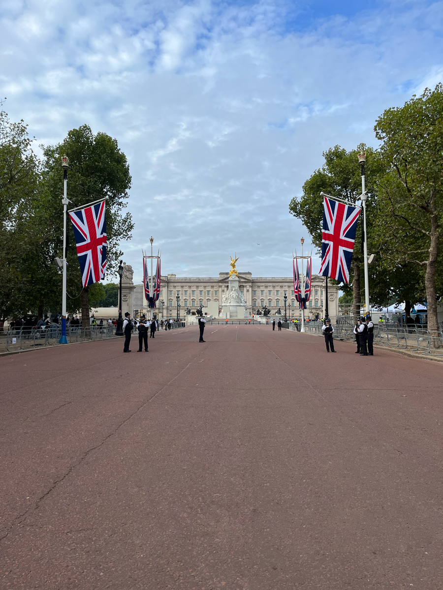 One Day Walking Tour Of London