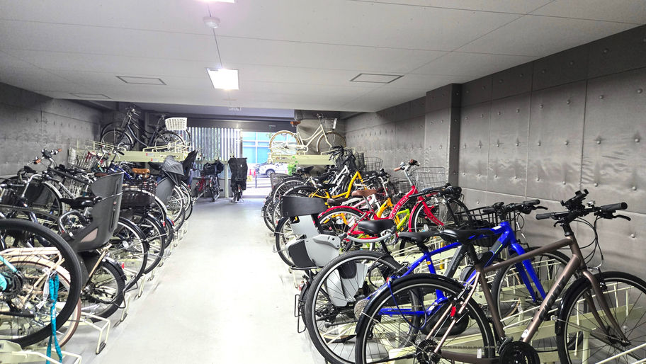 ウエストレジデンス大崎 駐輪場