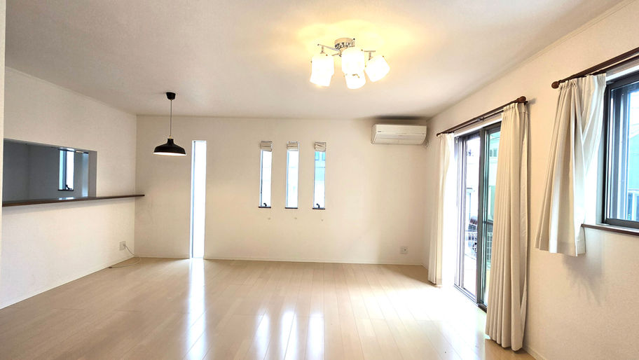 下永谷戸建4490万円リビング