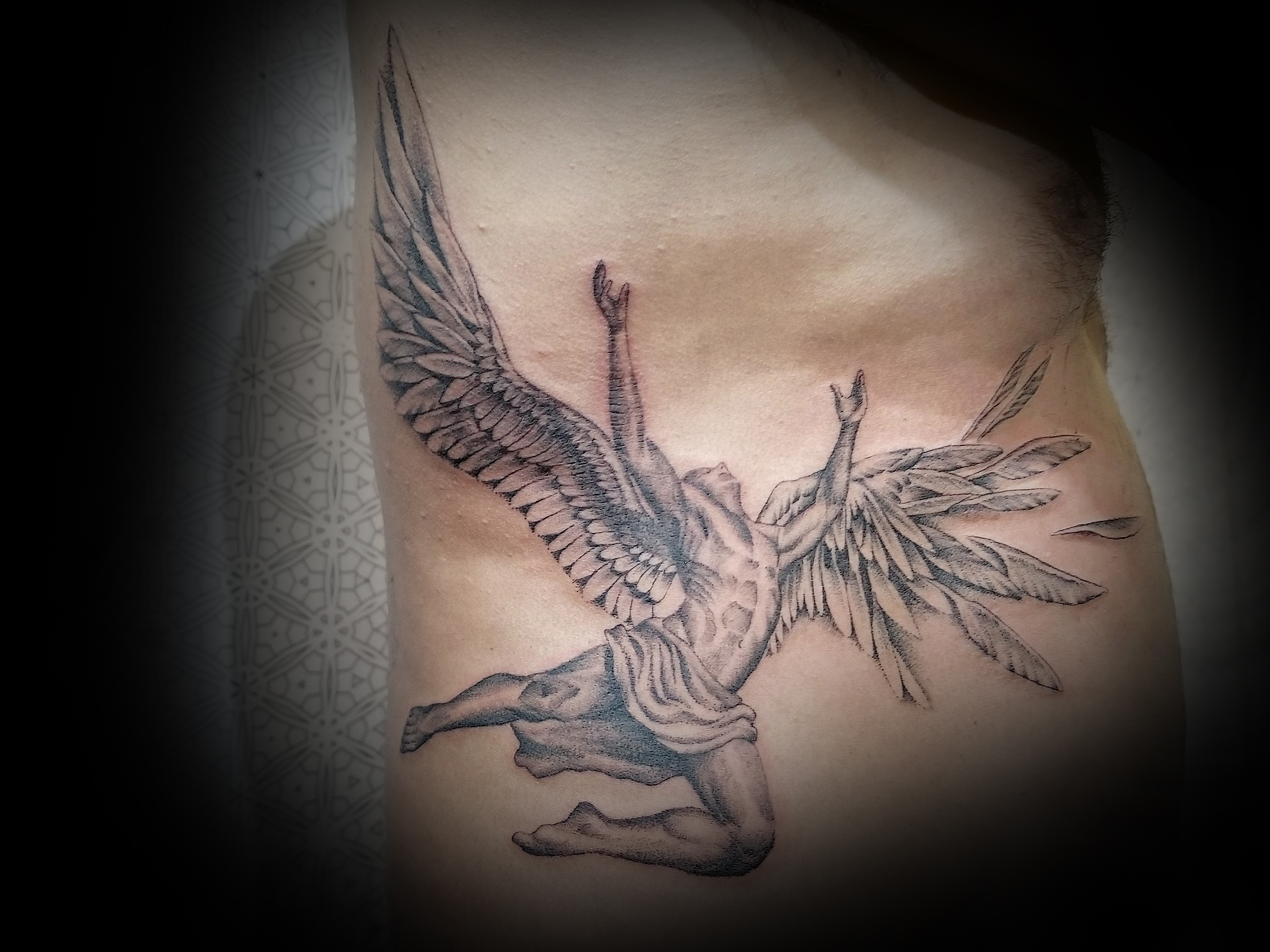 Икар эскиз тату