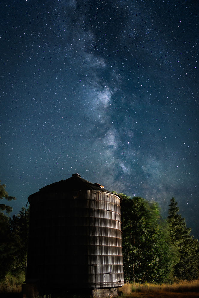 July 9 - 1321-1324 - 205 am - Sikh temple water tower & stars.jpg