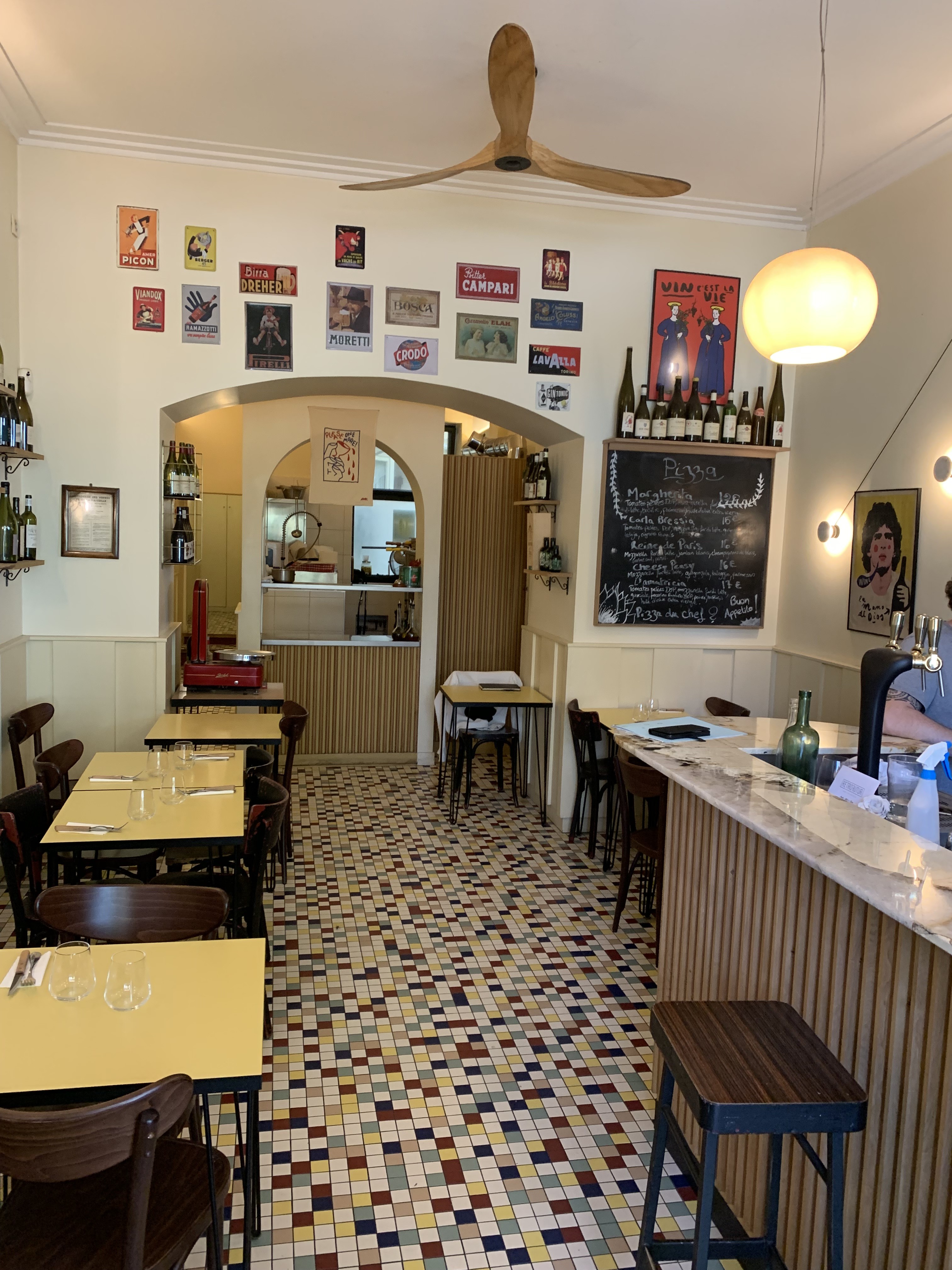 LOCATION-GERANCE BISTROT ITALIEN