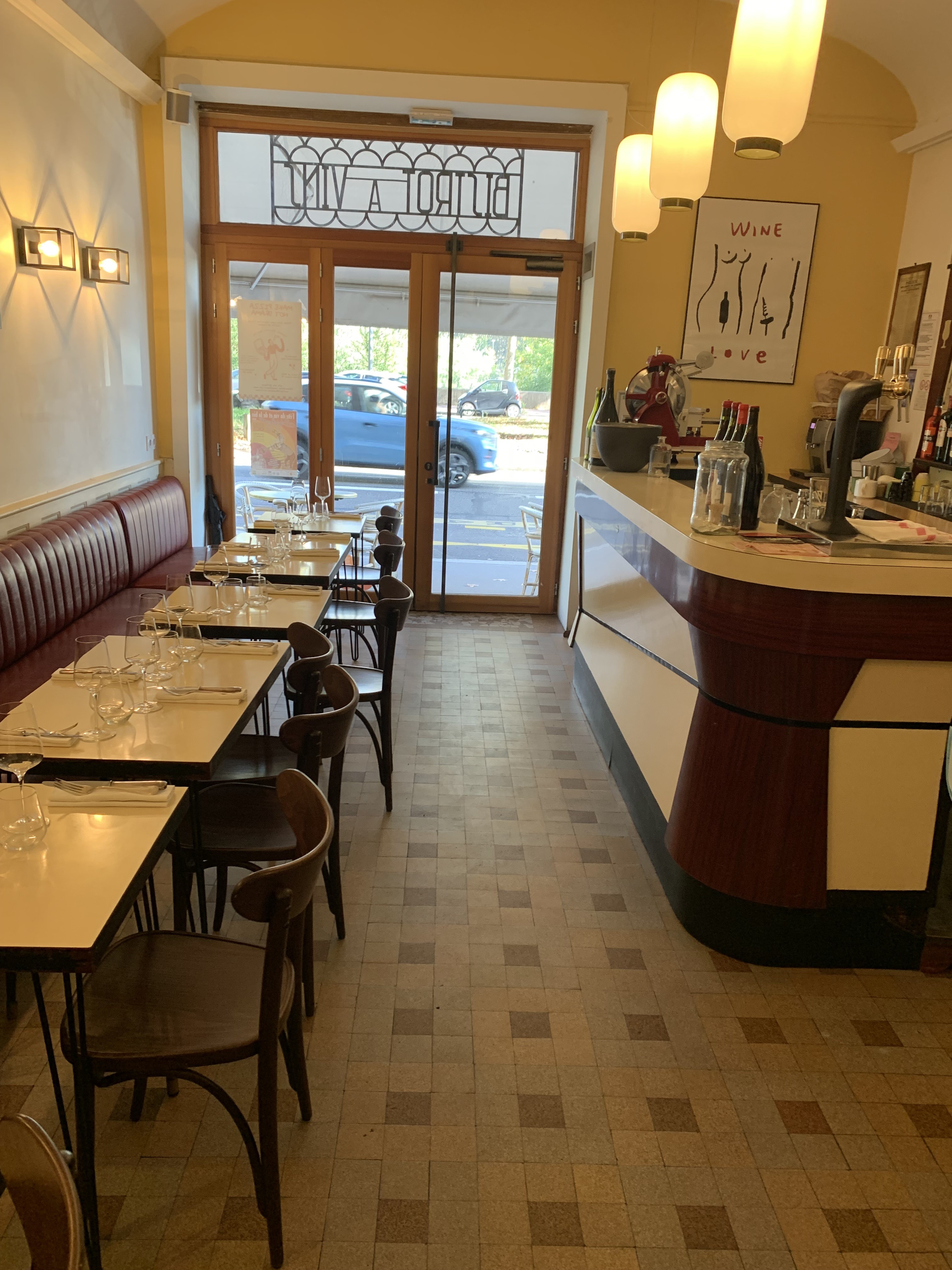 LOCATION-GERANCE  BISTROT SUR LYON