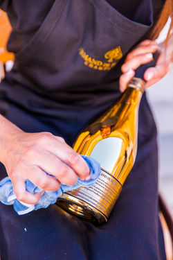 Champagne_Armand_de_Brignac__Reims__August2016_Jerusalmi_00264