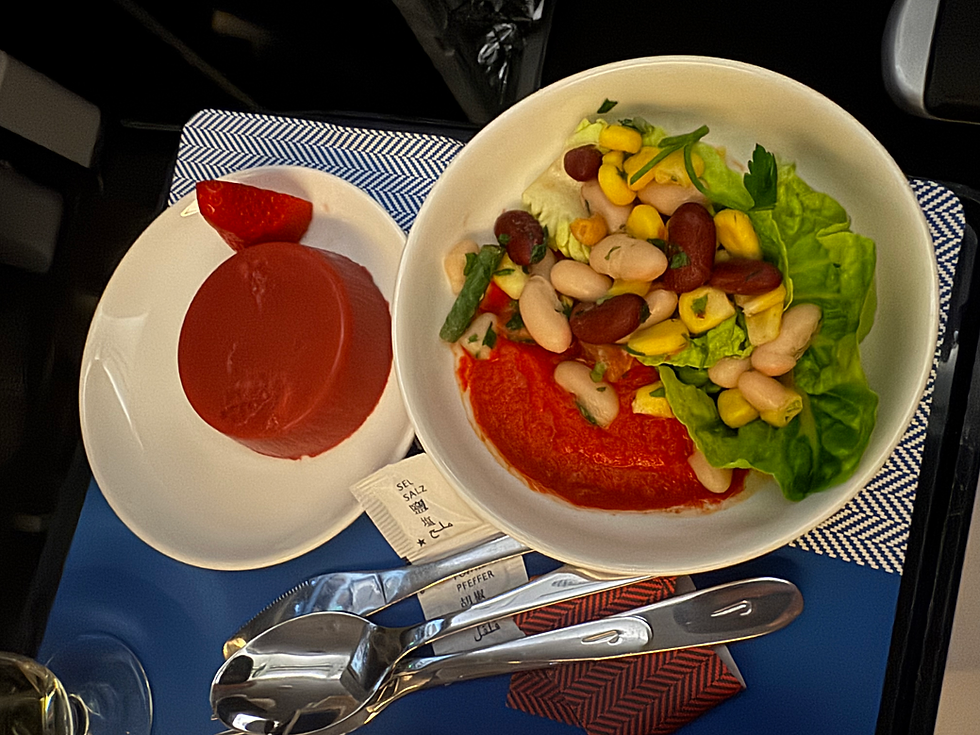 British Airways Premium Economy Review - Food On board