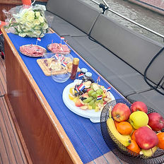 snacks & beverages