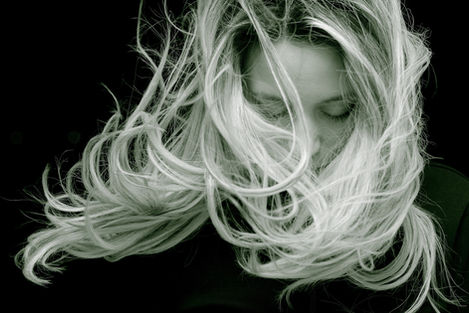 CrazyHairFactory trendige looks, coole styles, Hochsteckfrisuren, Dreadlocks, Damen Herren und Kinderfriseur in Turbenthal