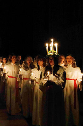 Choir group (resized).jpg