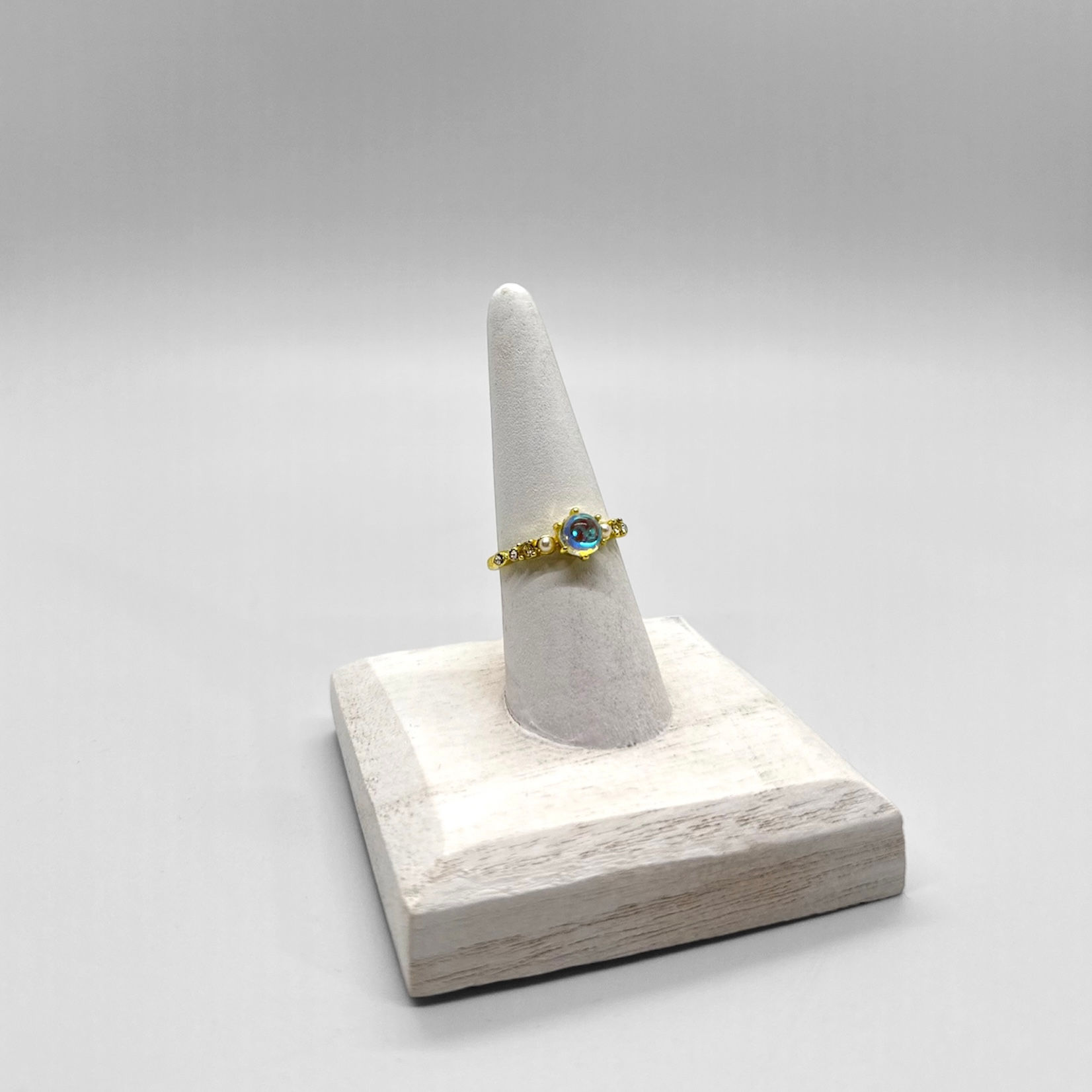 Orb - Moonstone Ring