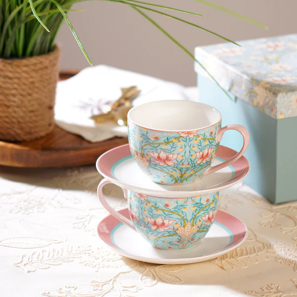 Why a Cup Set Makes the Perfect Gift for Tea & Coffee Lovers