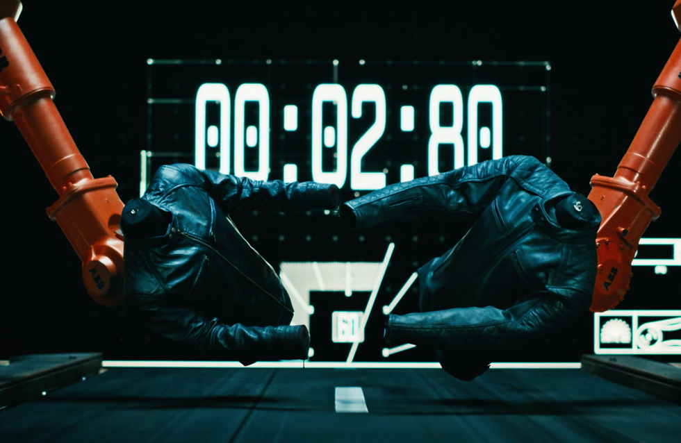 Copy of 03_JACKET_1.png