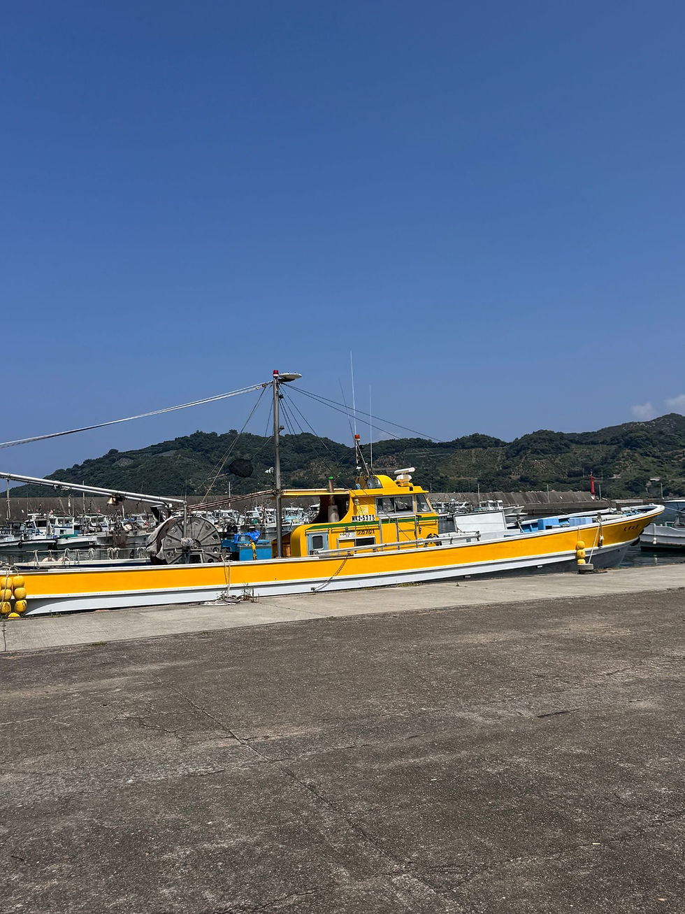実際の漁船(栖原港、恵比寿丸)