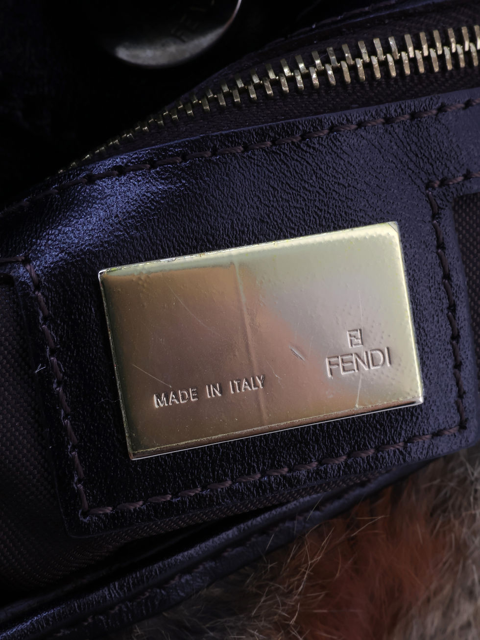 Thumbnail: Fendi Fur Shoulder Bag