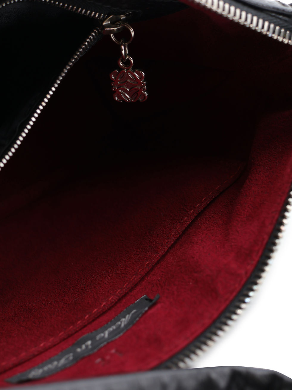 Thumbnail: Loewe Embossed Logo Leather Shoulder Bag