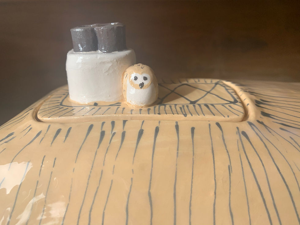 Thumbnail: Cottage Urn for Human Ashes