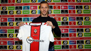 Saints new signing- Mislav Oršić