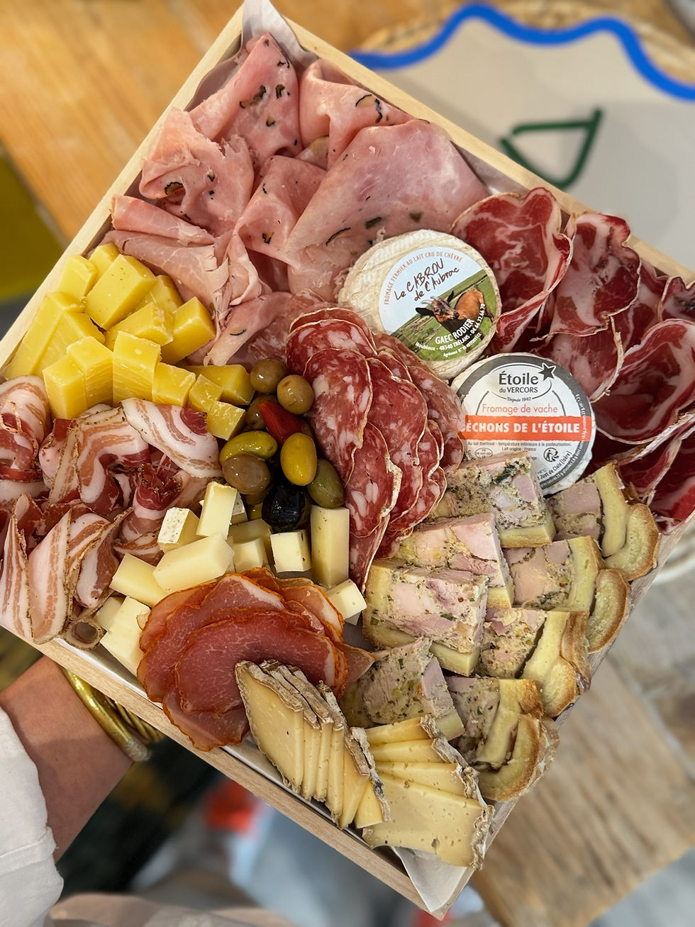 Plateau mixte l'épicerie vagabonde Entraigues sur la sorgue.jpeg