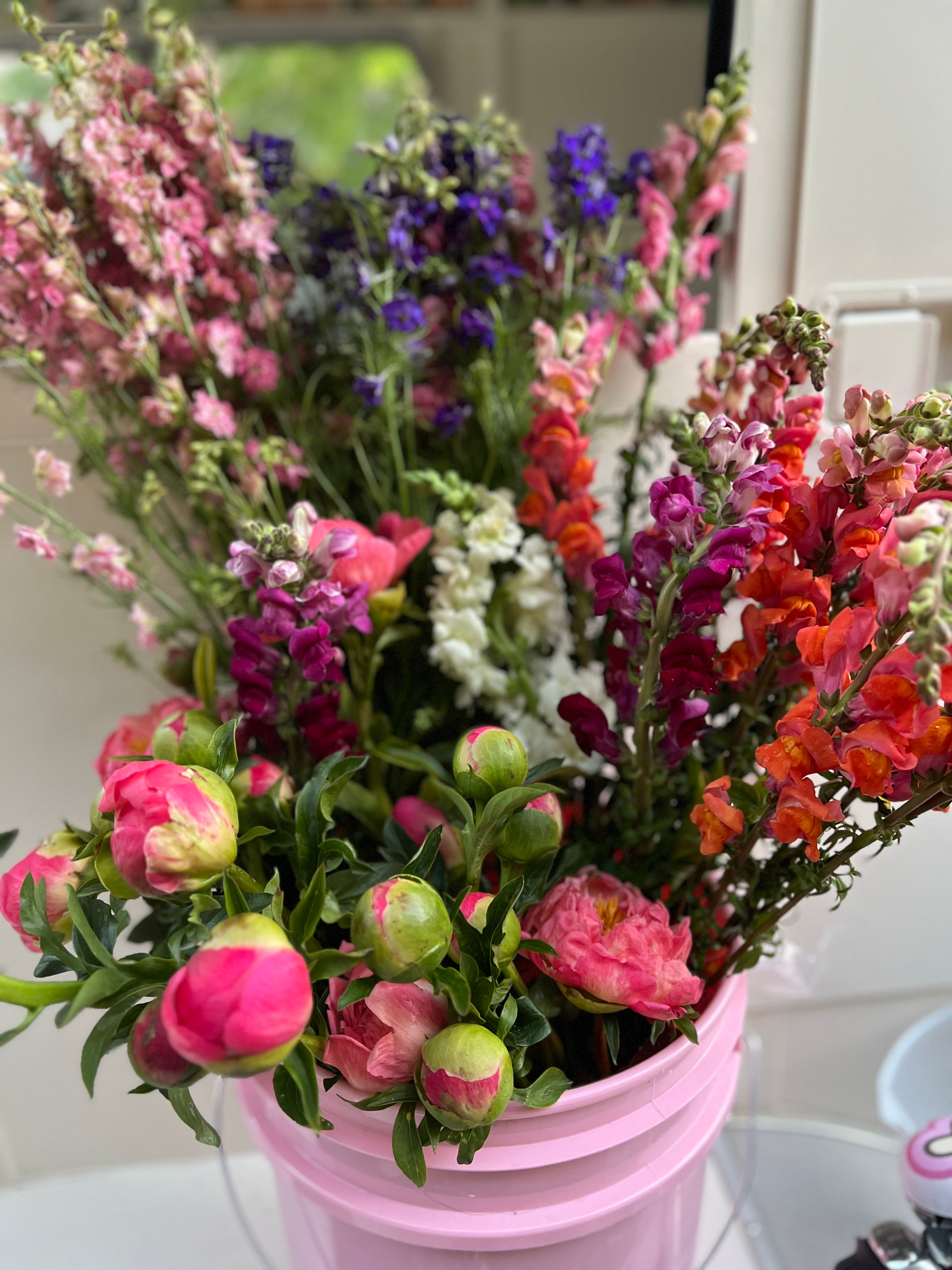 DYI Wild Flora Fresh Flower Buckets
