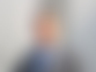 Professor Carsten Welsch spricht im Interview über Forschung mit einem Horizont von Jahrzehnten, Europas Chancen im globalen Technologiewettbewerb, die Grenzen der KI, nachhaltigere Großforschung und Technologien, die aus der Teilchenphysik ihren Weg in Industrie und Medizin finden.
