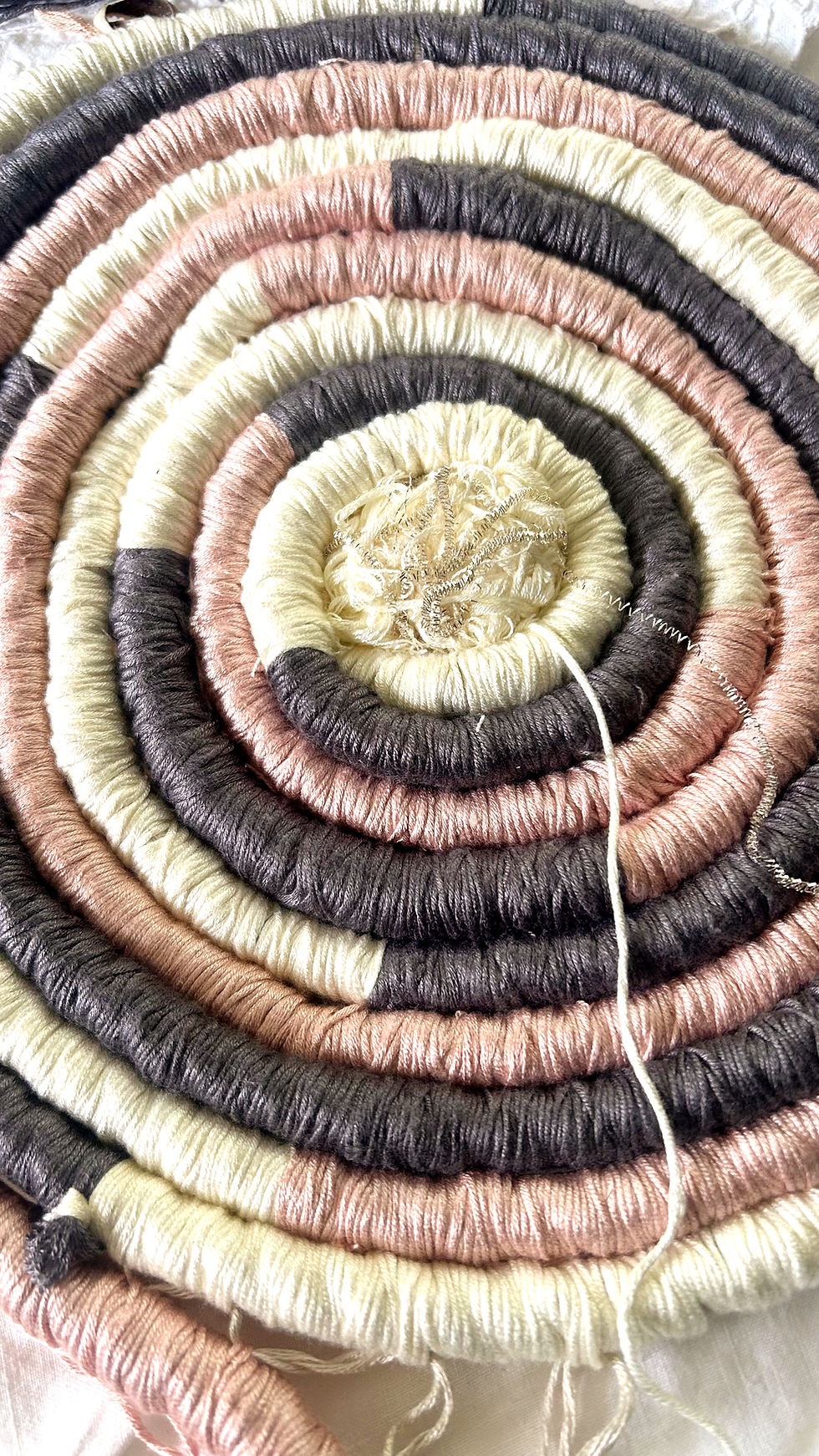 Wrapped Horizons-A Modern Fiber Art Workshop