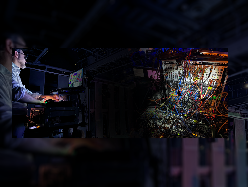980x740 VISUALS BG.png