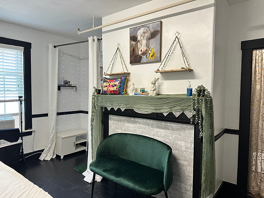 esthetician body waxing