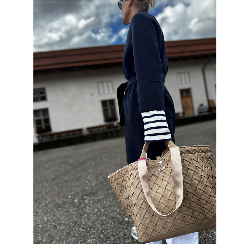 Miniaturbild: NEW! veganes Leder - half woven camel mit ZIP