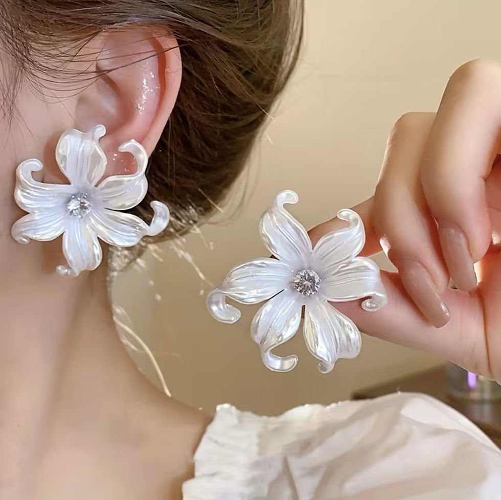 Thumbnail: Large white flower earrings 