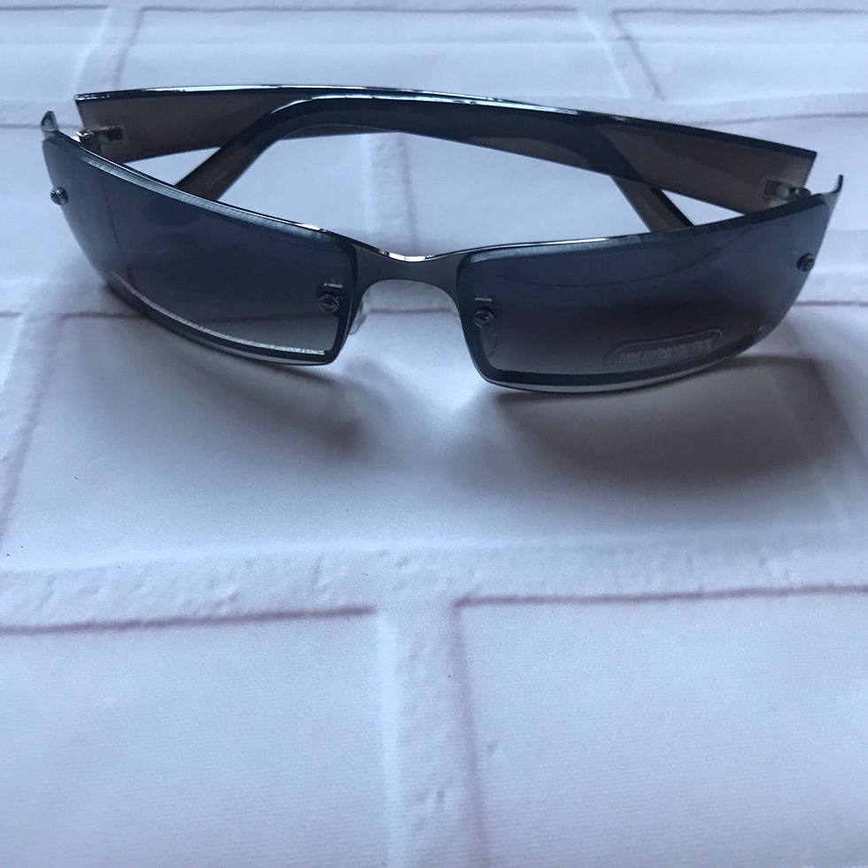 Thumbnail: Sunnies