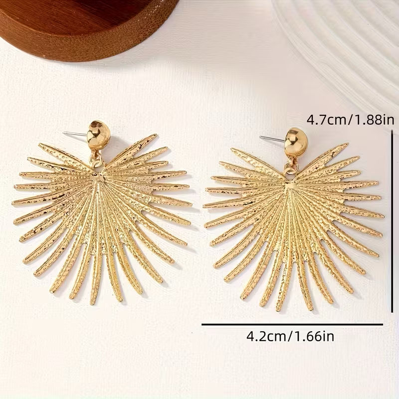 Thumbnail: Retro Heart Earrings 