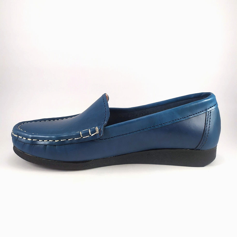 mocasín azul de dama