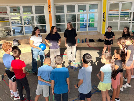 מעורבות בקהילה - י"א