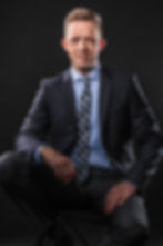 Mann im Business-Anzug