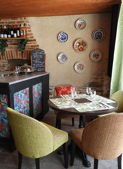 "Les petits plats de Gocha". Restaurant-Traiteur. Plats cuisinés à emporter. Cuisine du monde. Maure de Bretagne