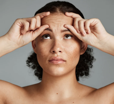 Get to Know Your Skin: Check Out the DermaScan at the Healthy Living Expo!