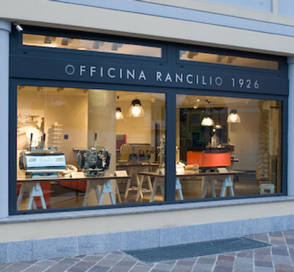 officina vista esterna 2010.jpg