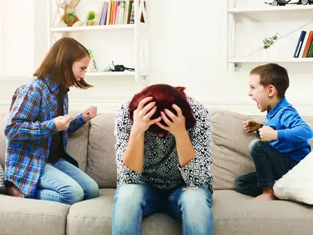 Ebeveynin Çocuğuna Küstüğü Bir Evde Yetişkin Yoktur / Oyun Terapisi Perspektifinden