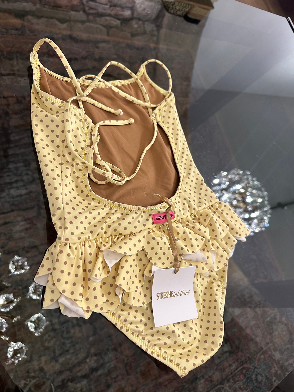 Miniatura: Intero bimba Gilda giallo pois beige con petali 