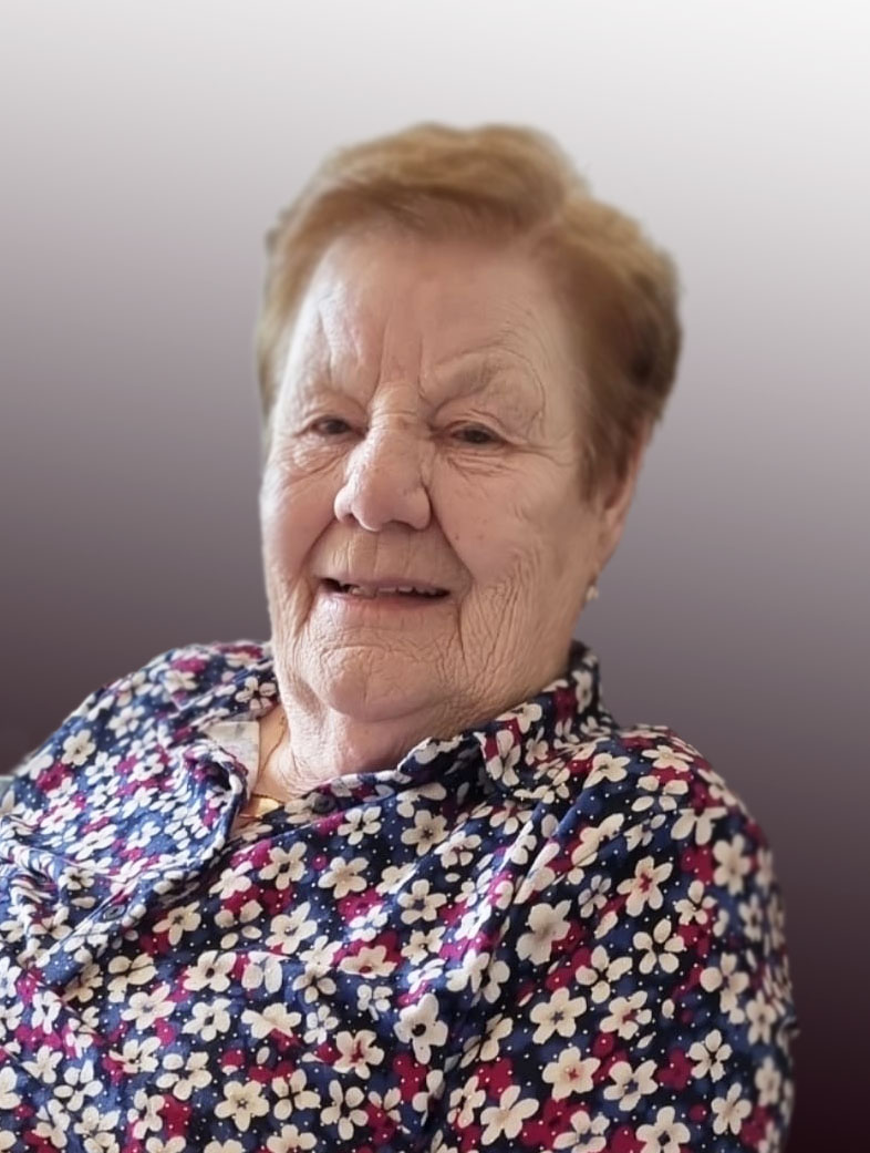 Yvonne Knaepen
