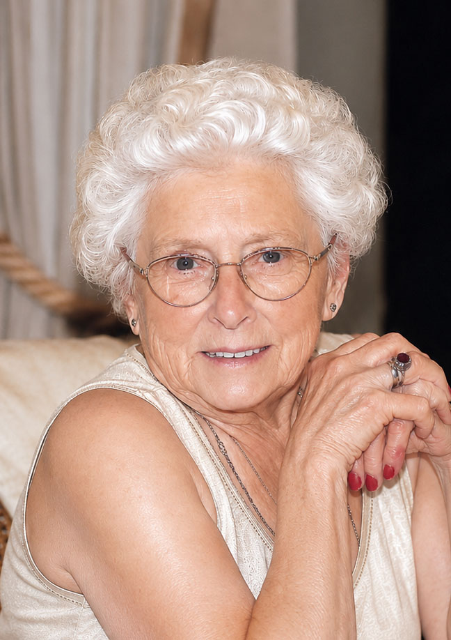 Simone Alen