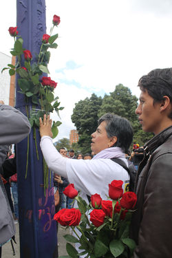 13 de Agosto de 2017 Pintada Poste Cra 42 Quinta Paredes # 14
