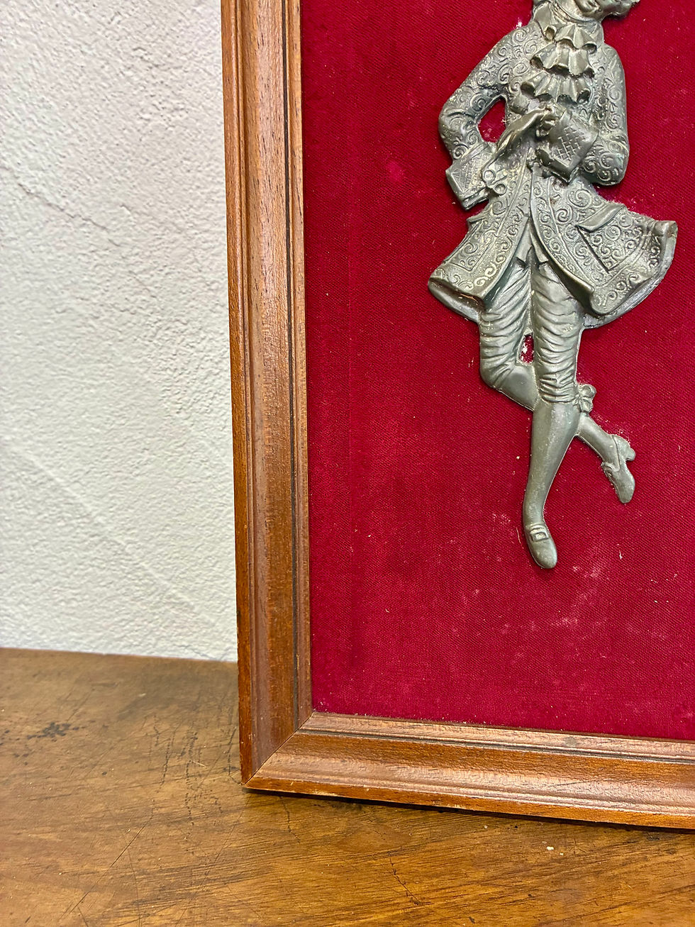 Miniature : Tableau Décoratif en Haut-Relief : Personnage d'Époque