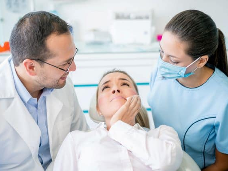 Doctor Home Visit for Dental Emergencies at Home